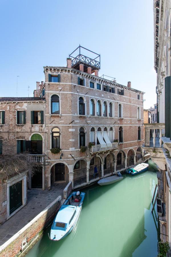 Apartament Perla Con Vista Canale